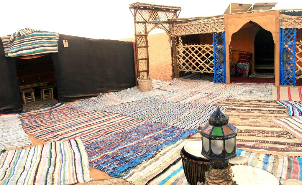 Bivouac Le Petit Prince Merzouga Exteriör bild